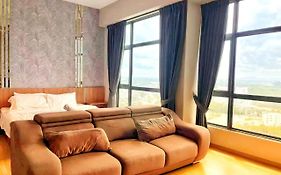 Leisure3 King Bed Imperium Residence Kuantan City View Studio